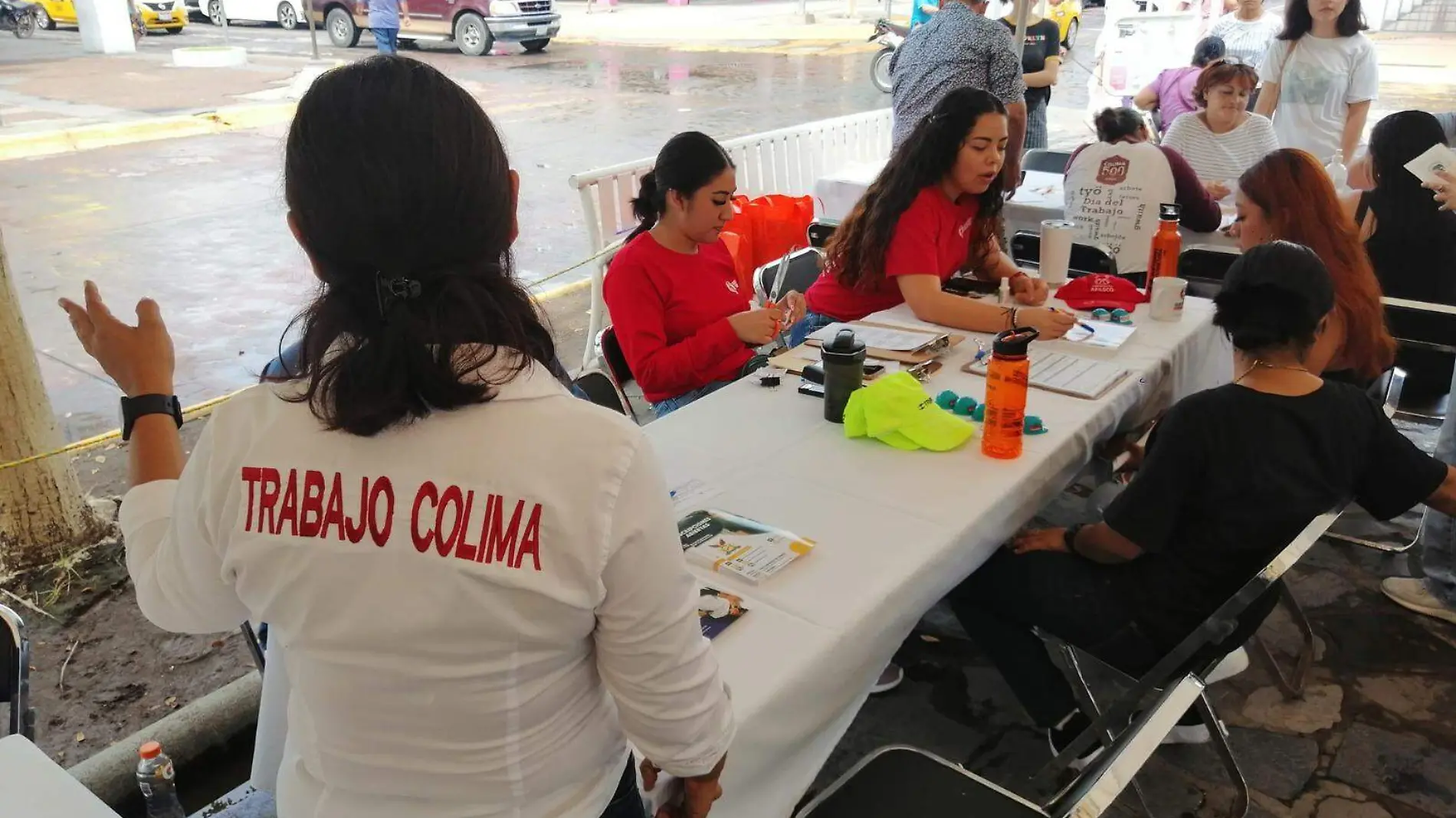 Feria del empleo en Colima